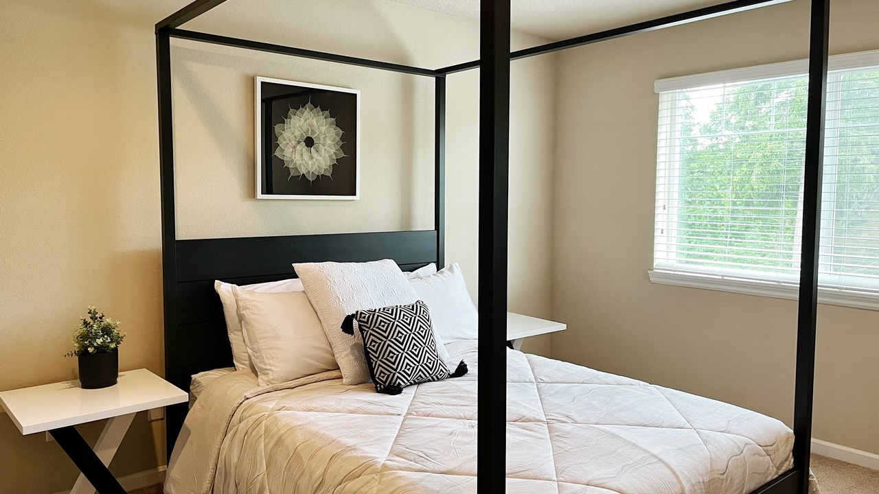 Photo of Bedroom in North Bethany