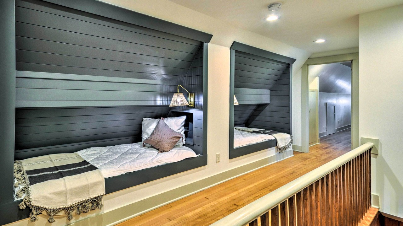 Photo of Bedroom in Carver