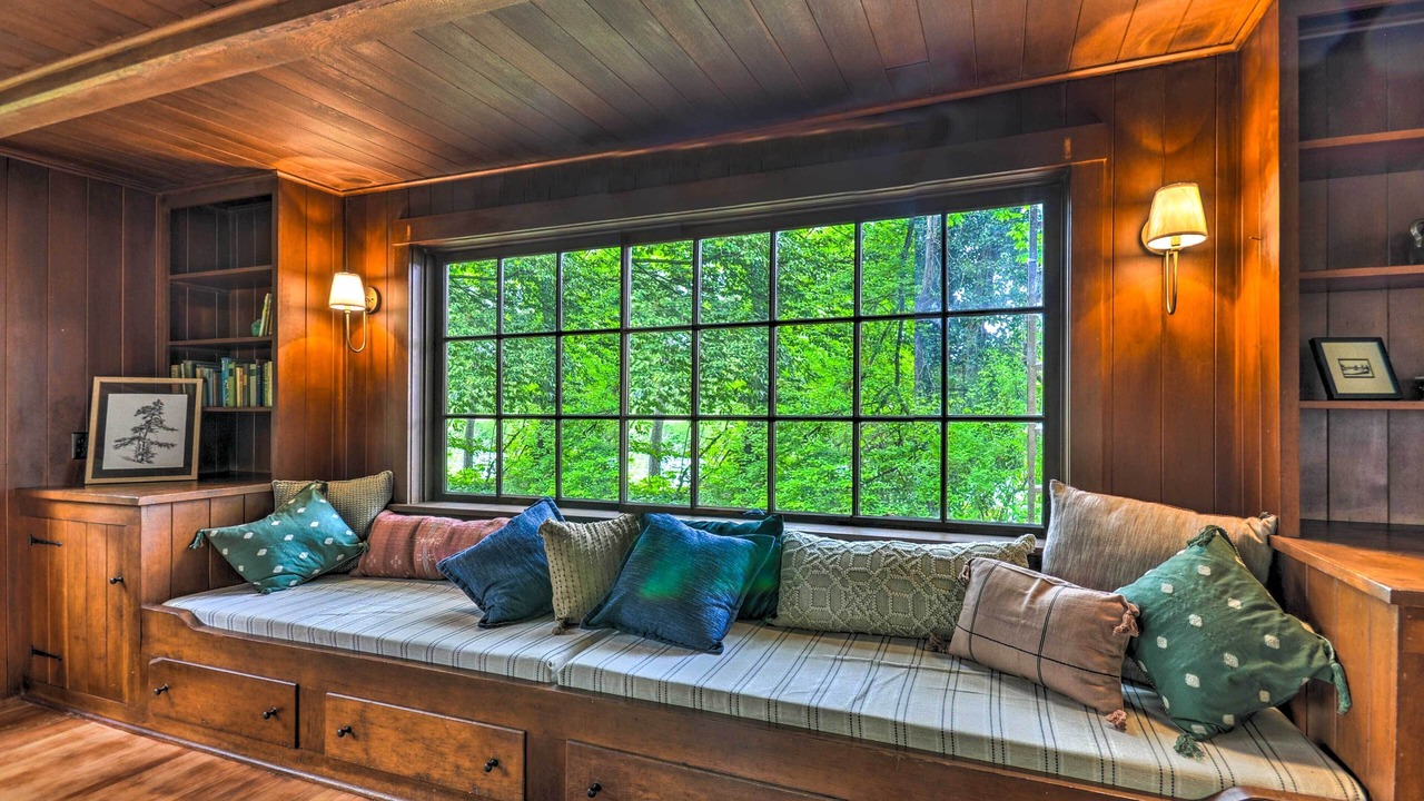 Photo of Livingroom in Carver