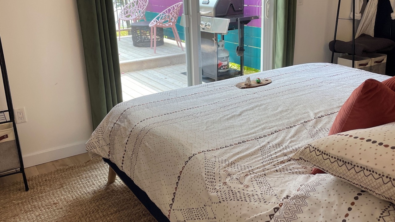 Photo of Bedroom in Erbs Cove