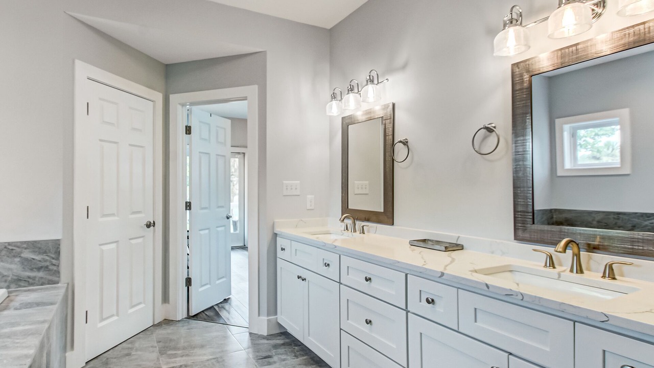 Photo of Bathroom in Tybee Island