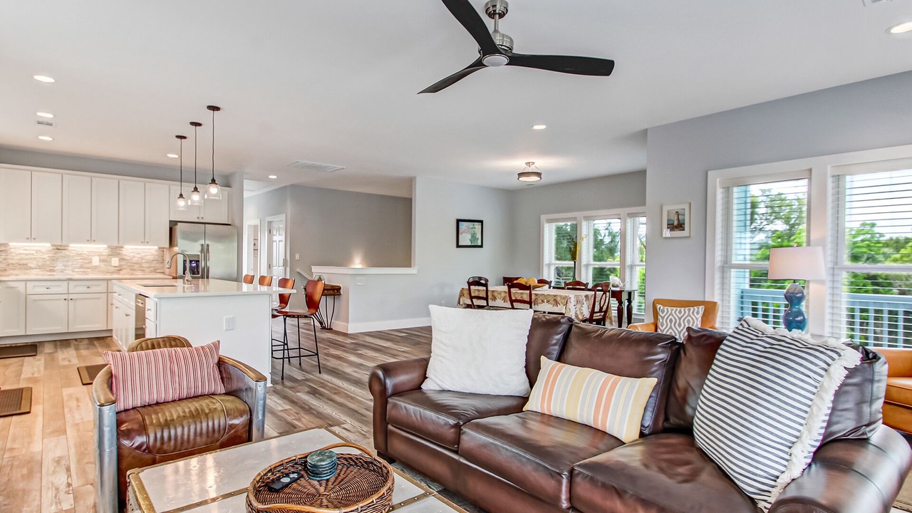 Photo of Livingroom in Tybee Island