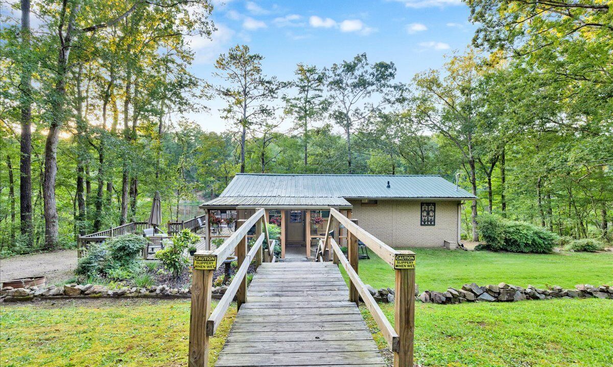 Photo of Outdoor in Green Pond