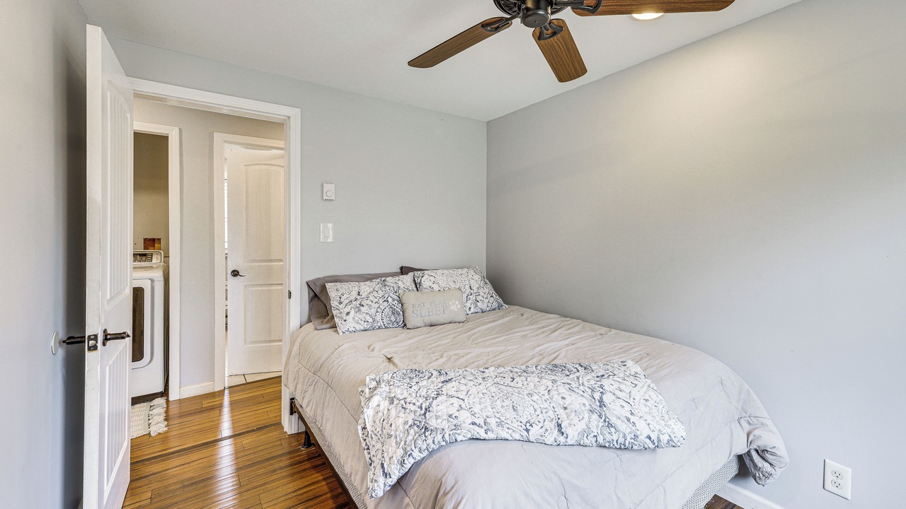 Photo of Bedroom in Eagle Rock