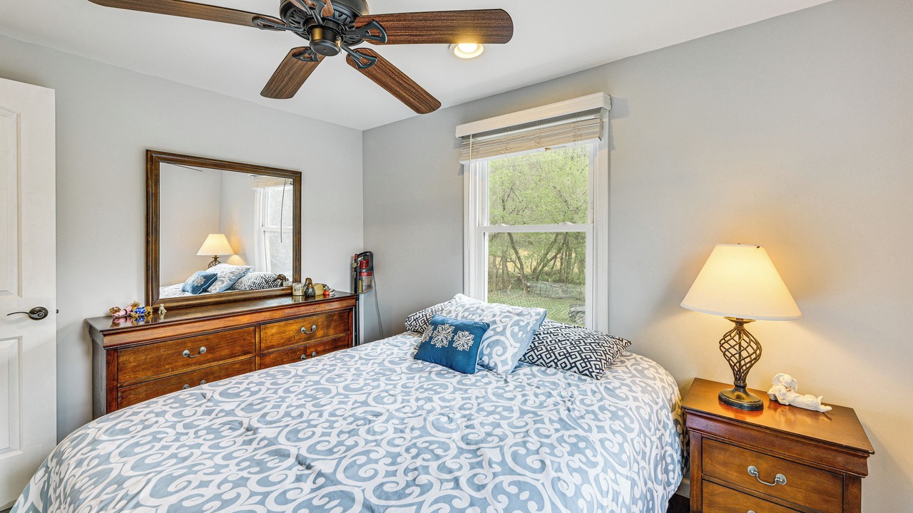 Photo of Bedroom in Eagle Rock