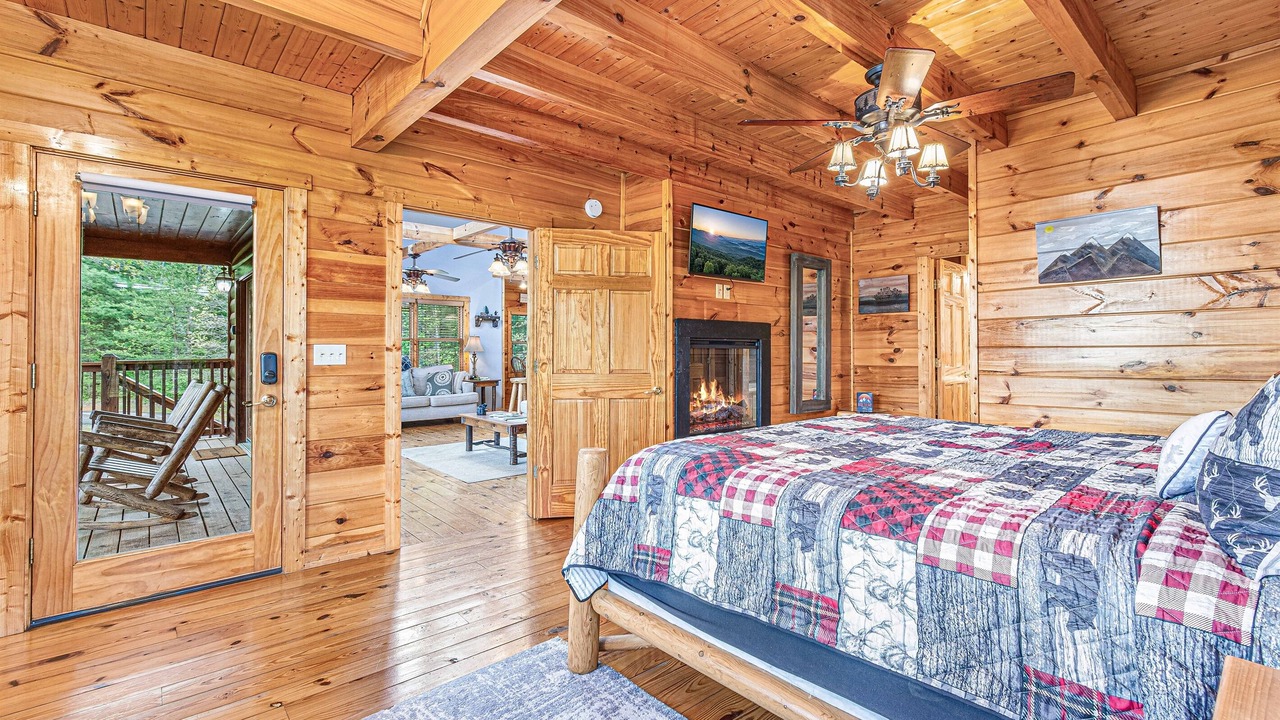 Photo of Livingroom in Cosby