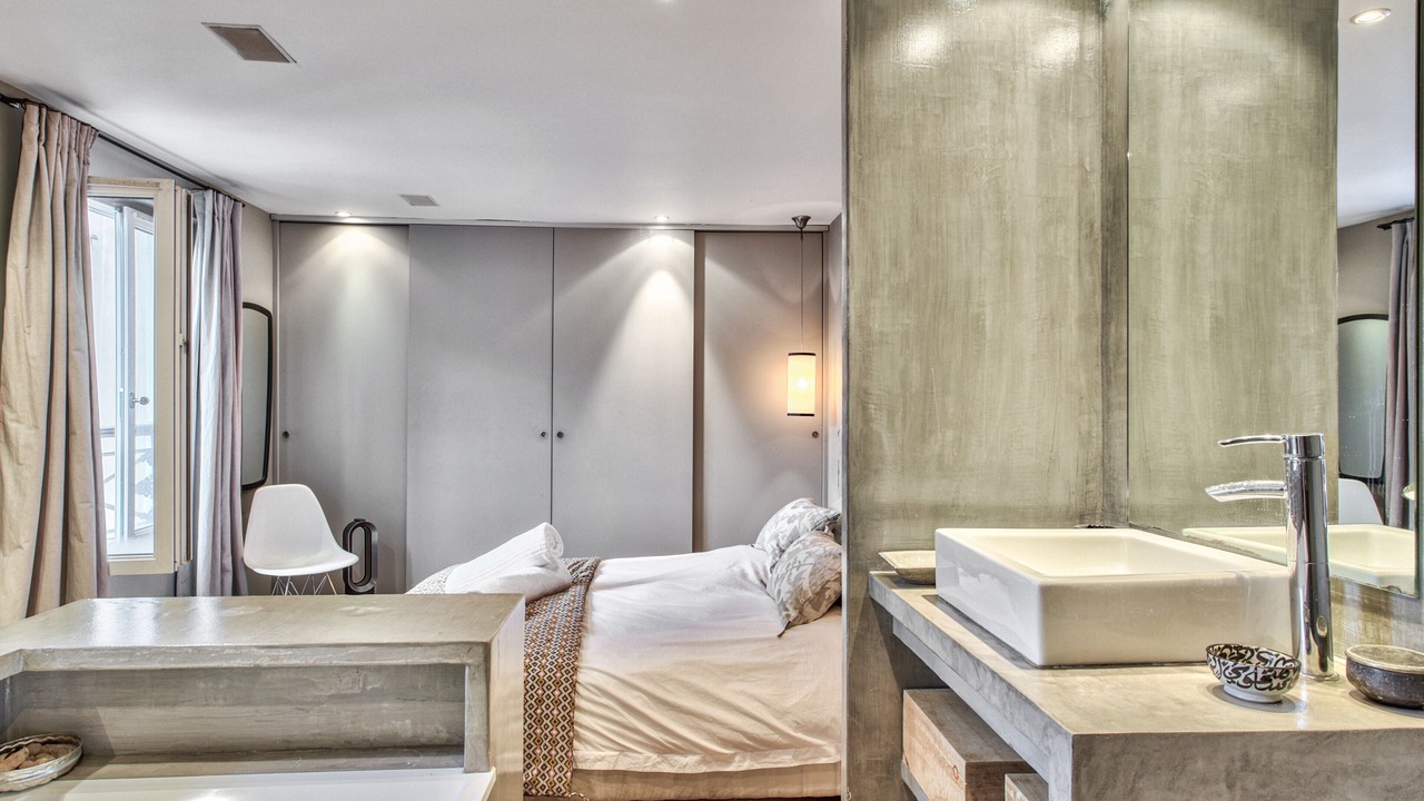 Photo of Bathroom in Les Halles