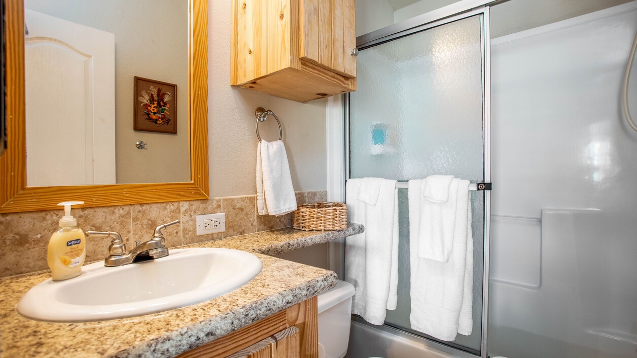 Photo of Bathroom in Hye