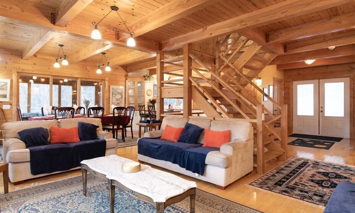 Photo of Livingroom in Ivry-sur-le-Lac