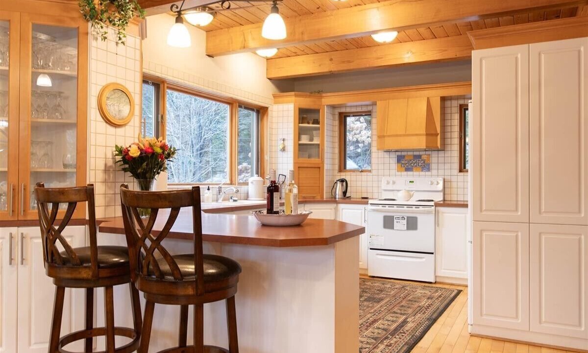 Photo of Kitchen in Ivry-sur-le-Lac