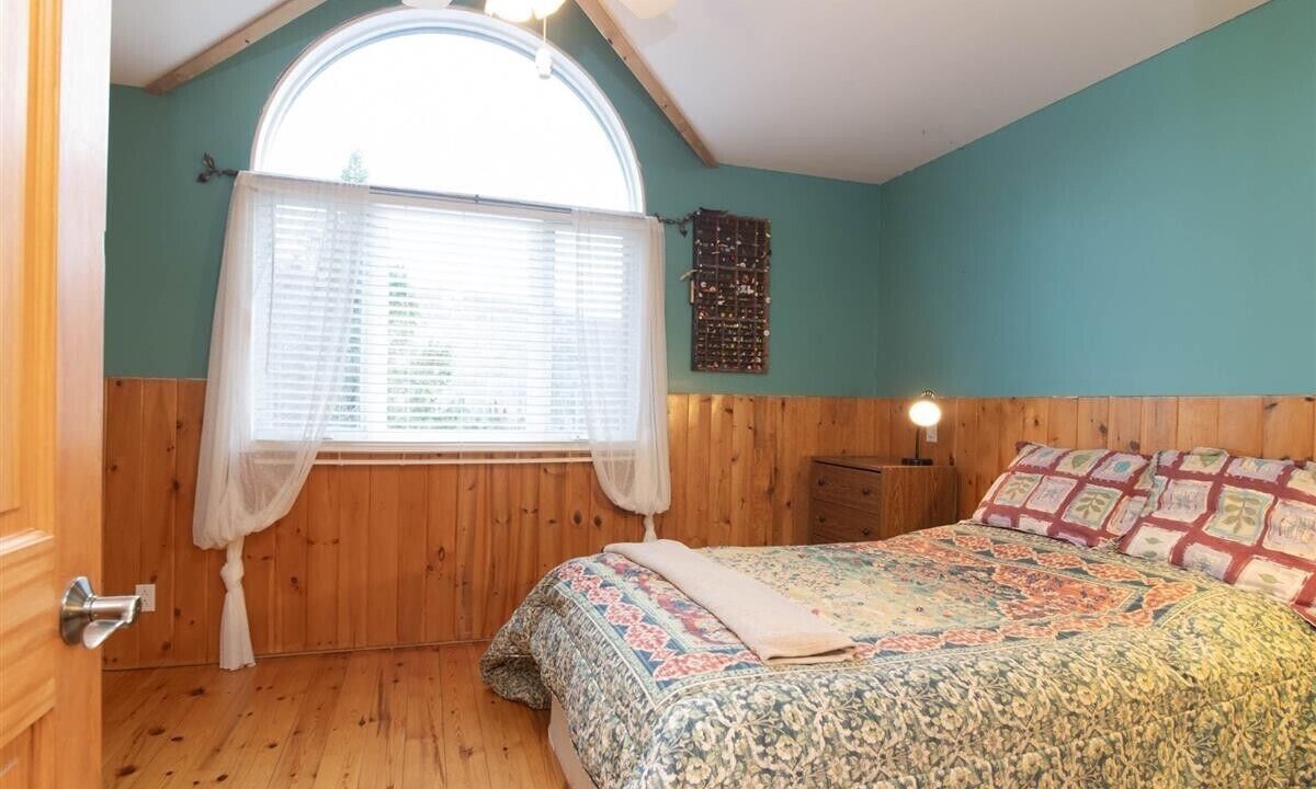 Photo of Bedroom in Ivry-sur-le-Lac