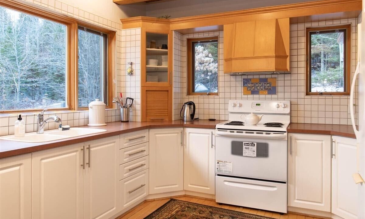 Photo of Kitchen in Ivry-sur-le-Lac