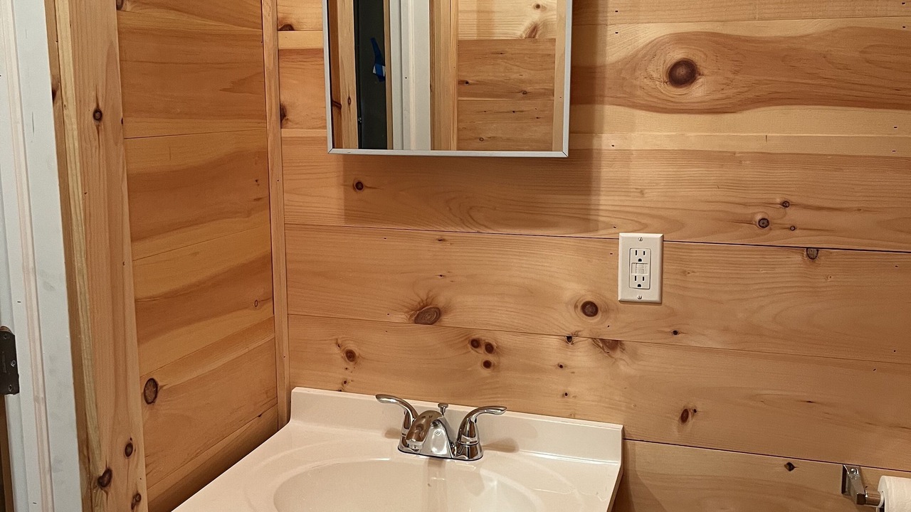 Photo of Bathroom in Lawrenceville