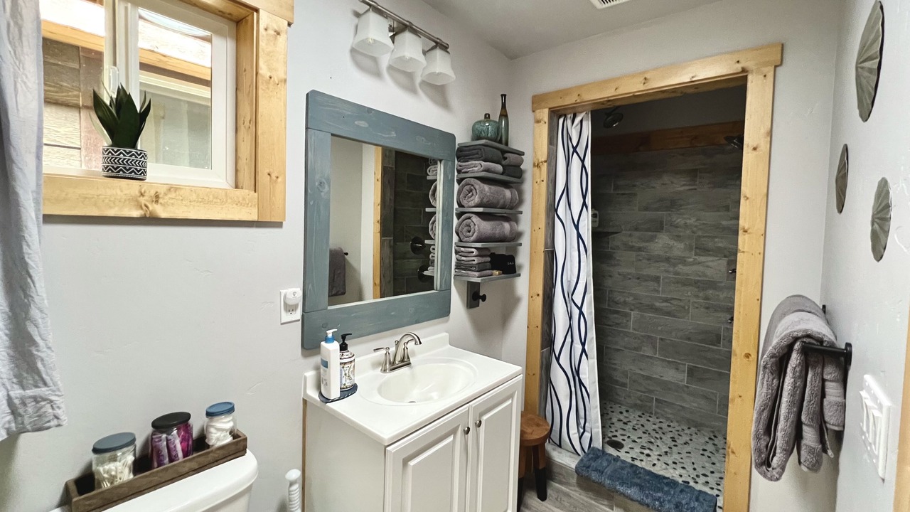 Photo of Bathroom in Riggins