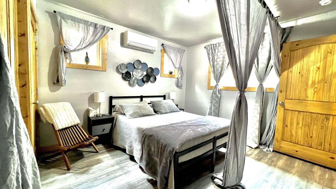 Photo of Bedroom in Riggins