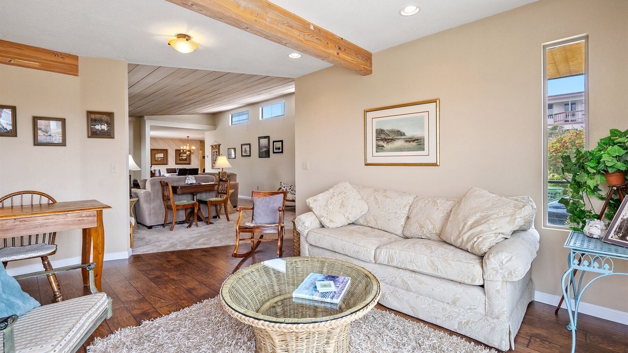 Photo of Bedroom in Baywood Park