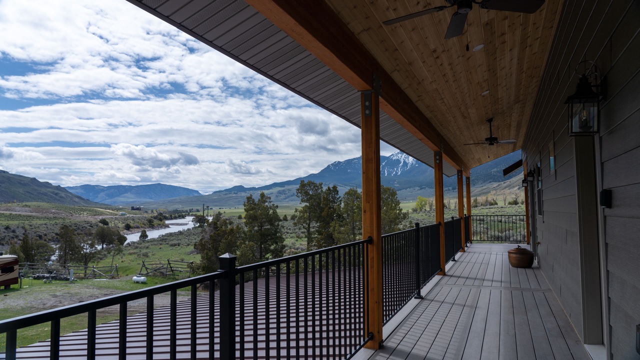Photo of Patio Balcony in Gardiner