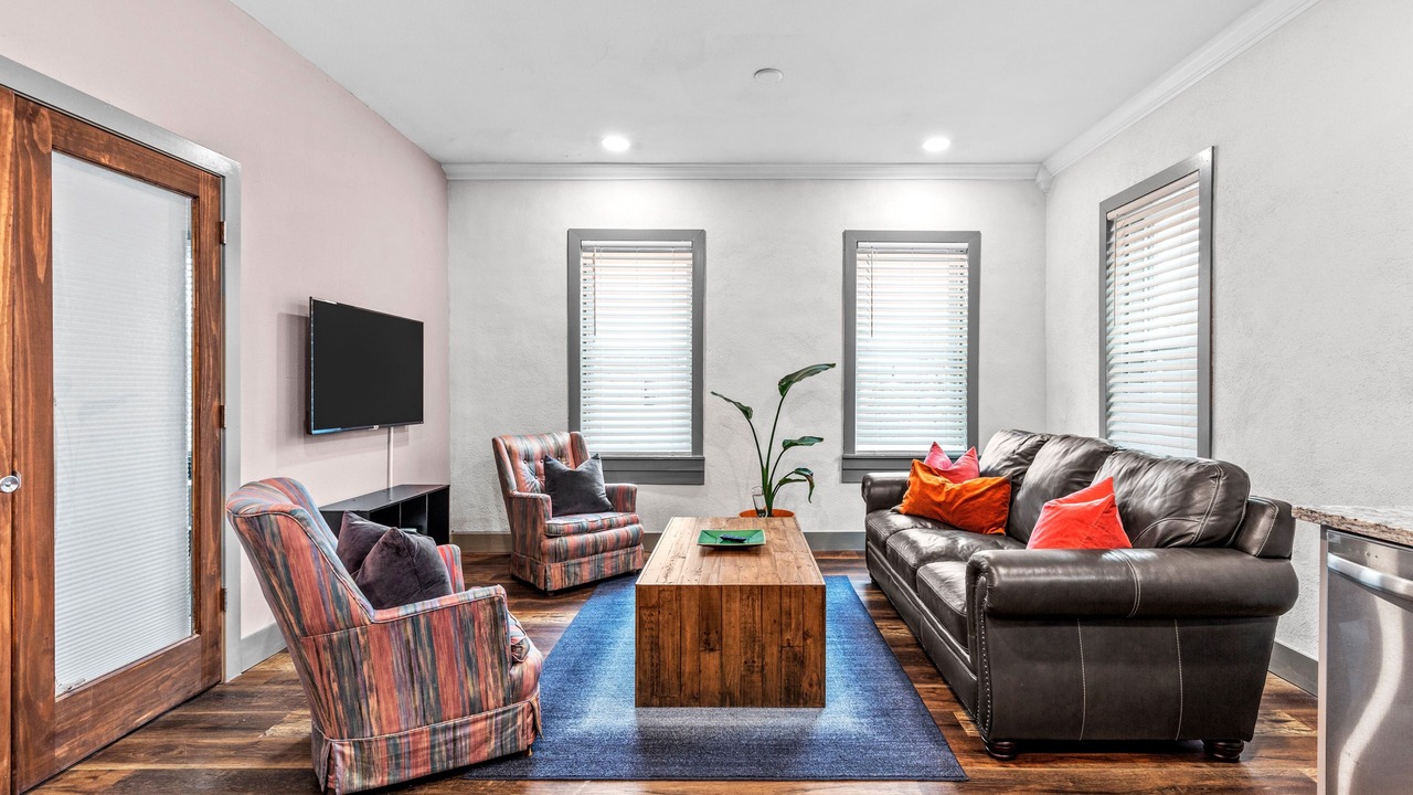 Photo of Livingroom in St. Louis