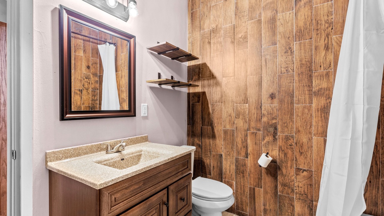 Photo of Bathroom in St. Louis