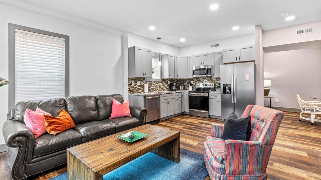 Photo of Livingroom in St. Louis