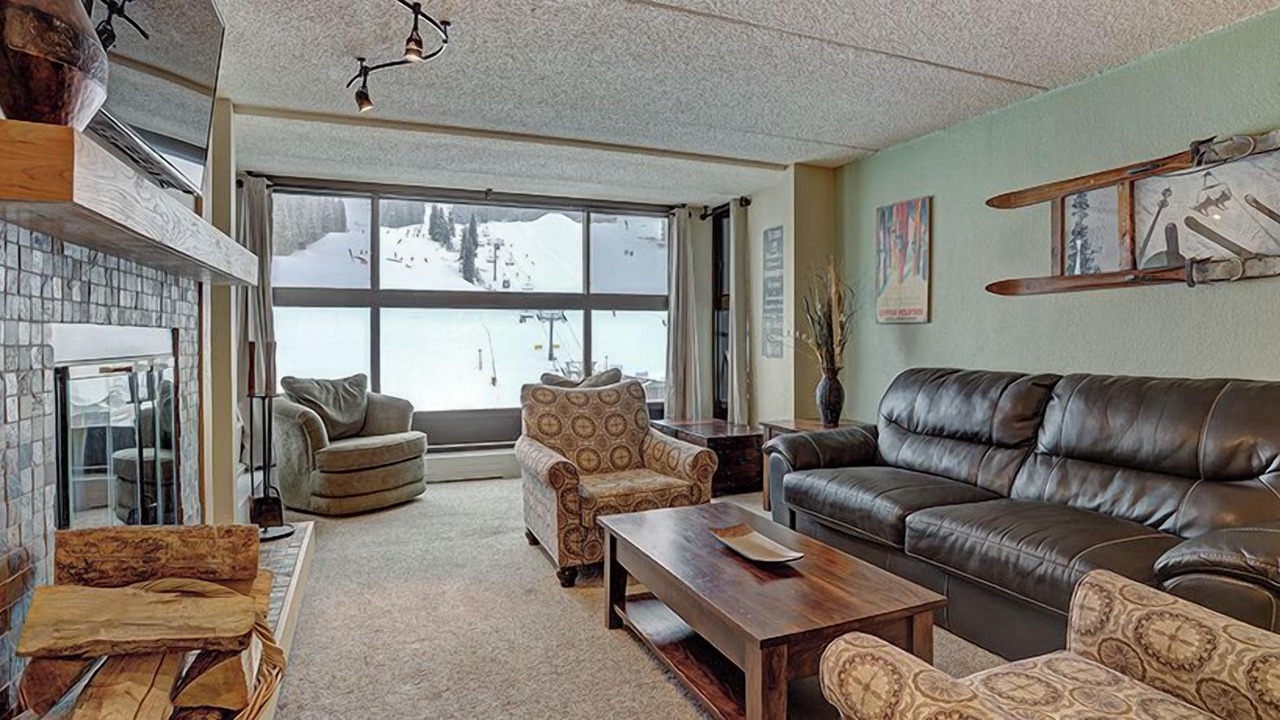 Photo of Livingroom in Copper Mountain Village