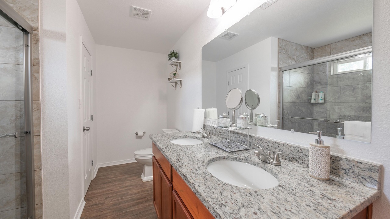 Photo of Bathroom in Killeen