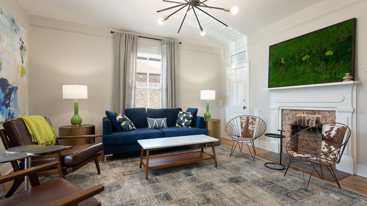 Photo of Livingroom in Belmont
