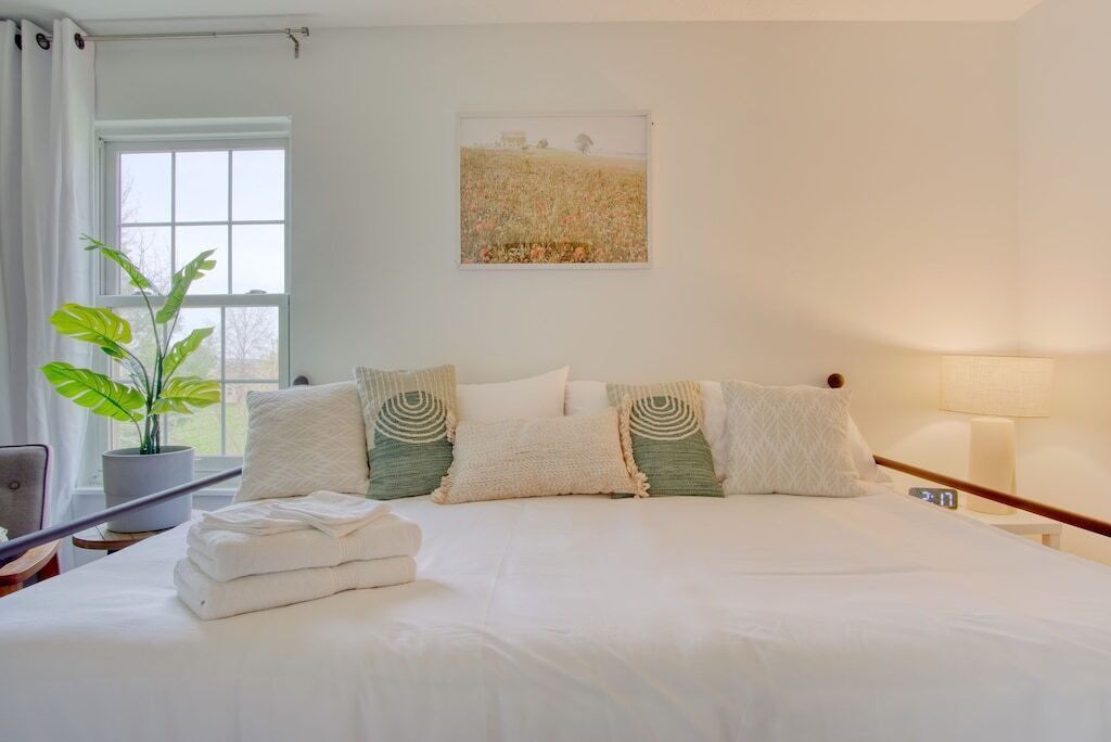 Photo of Bedroom in Greenwood
