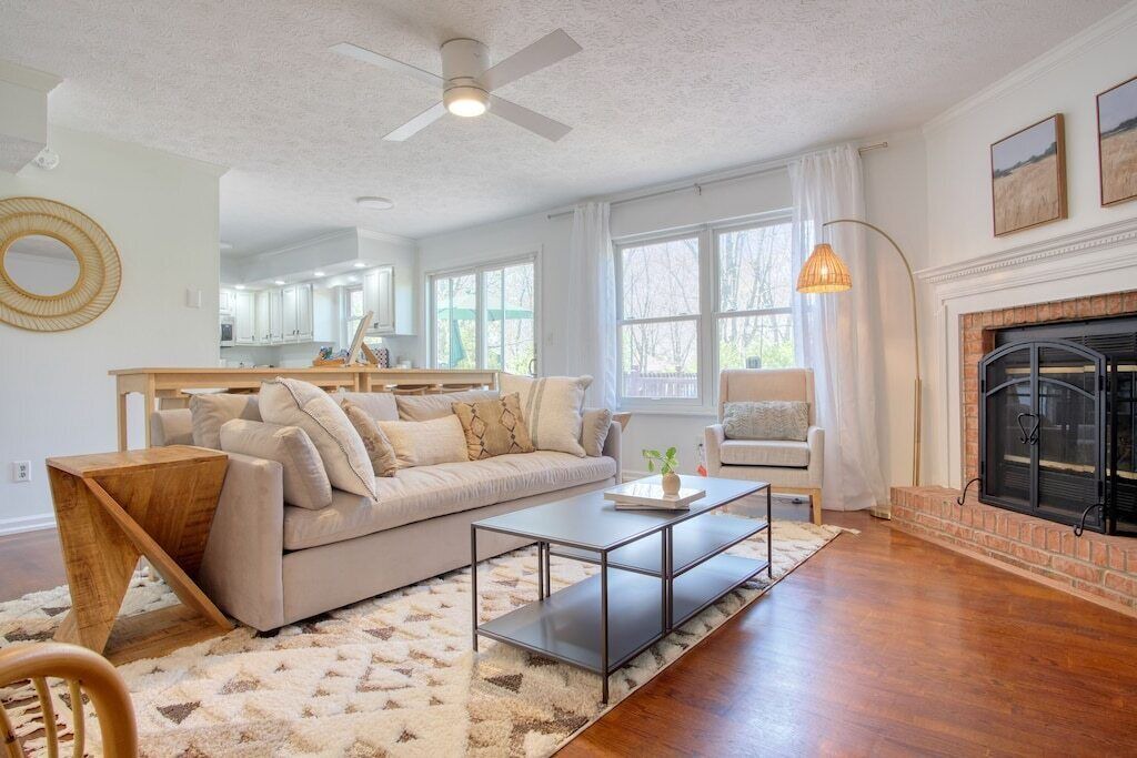 Photo of Livingroom in Greenwood