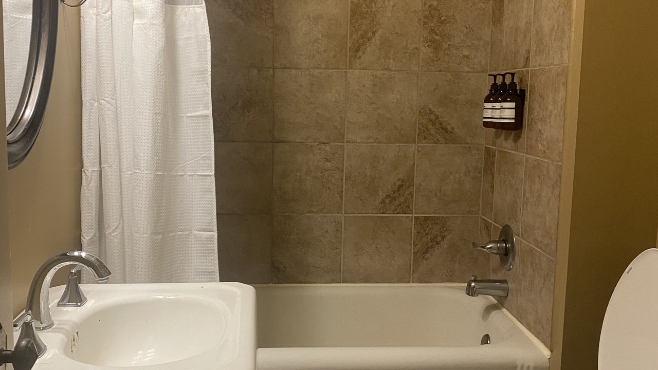 Photo of Bathroom in Martin