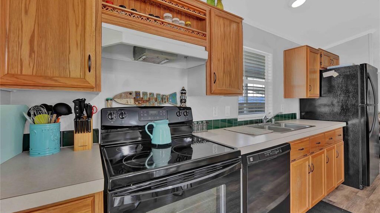 Photo of Kitchen in Pointblank