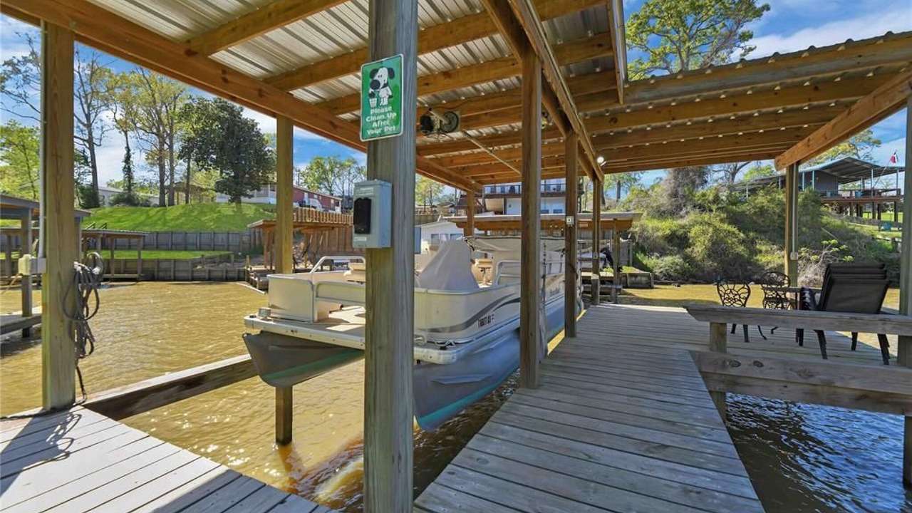 Photo of Outdoor in Pointblank