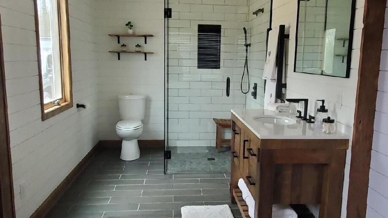 Photo of Bathroom in Hayward