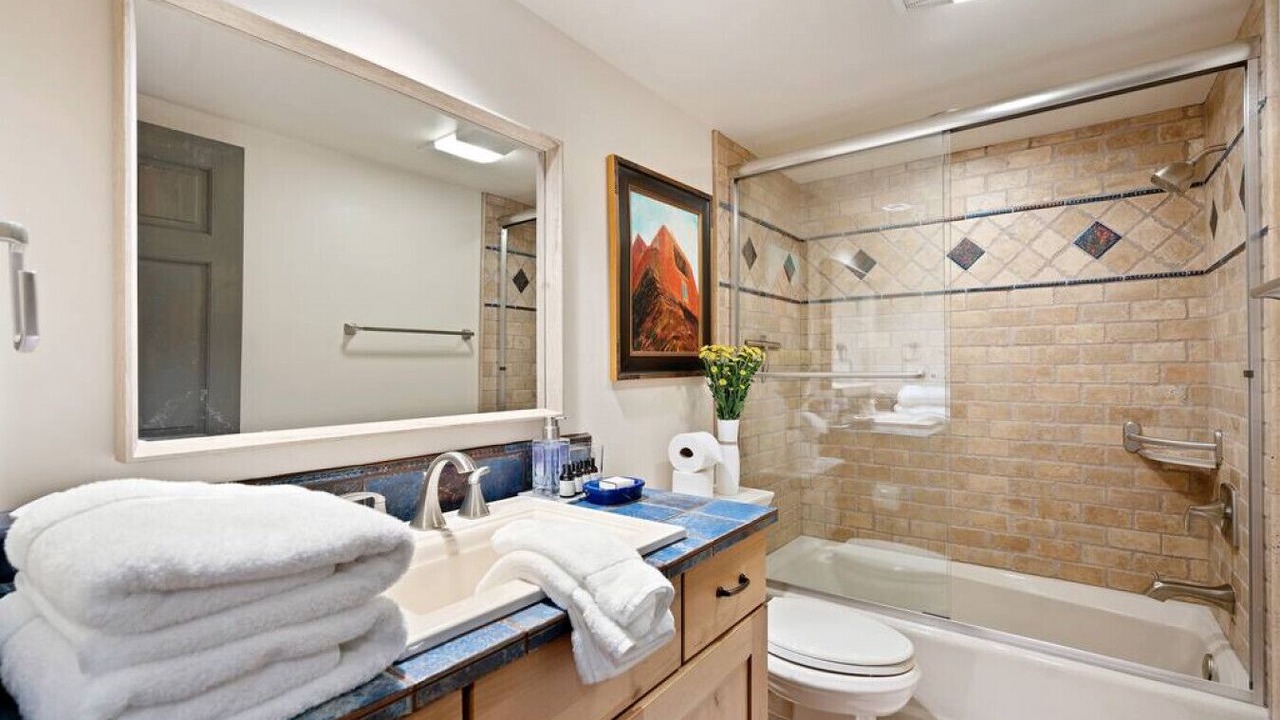 Photo of Bathroom in Historic Eastside