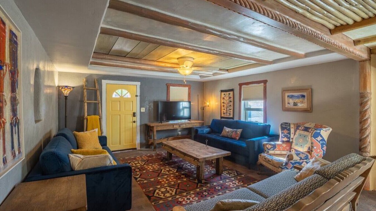 Photo of Livingroom in Downtown Santa Fe