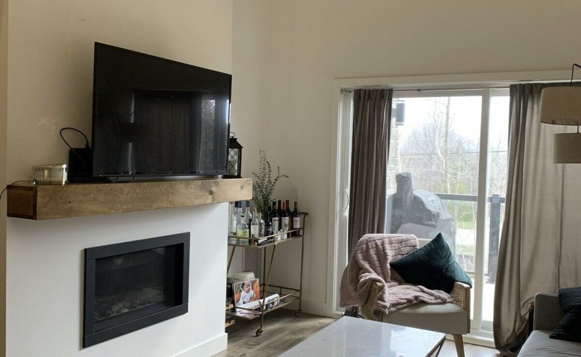Photo of Livingroom in Glen Huron