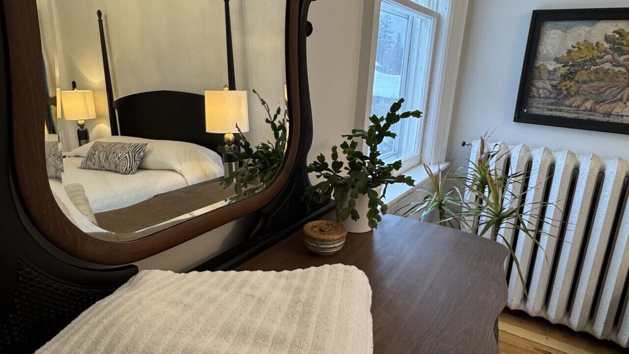 Photo of Bedroom in Meaford