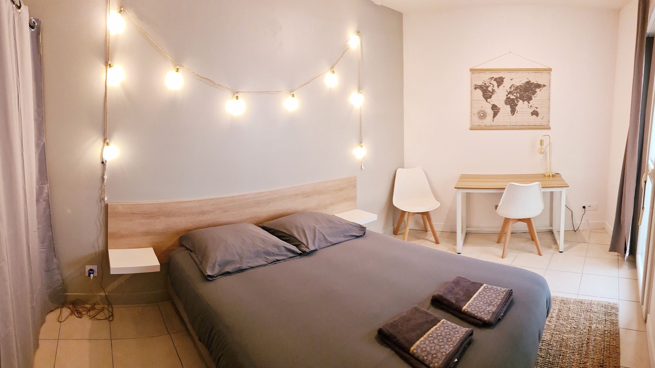 Photo of Bedroom in Alco