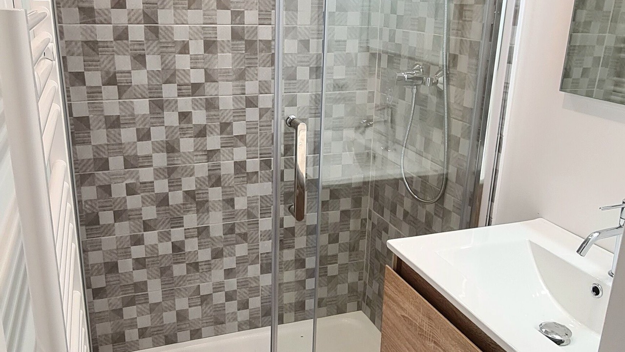 Photo of Bathroom in Alco