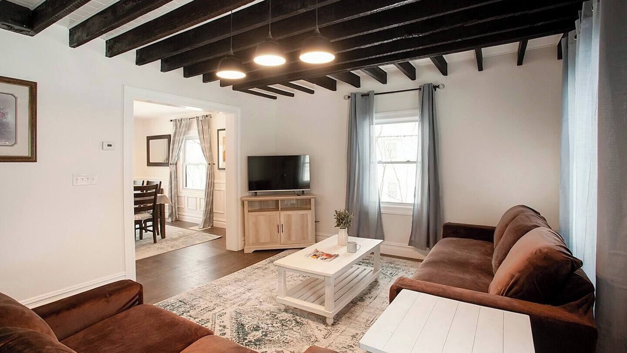 Photo of Livingroom in Goshen