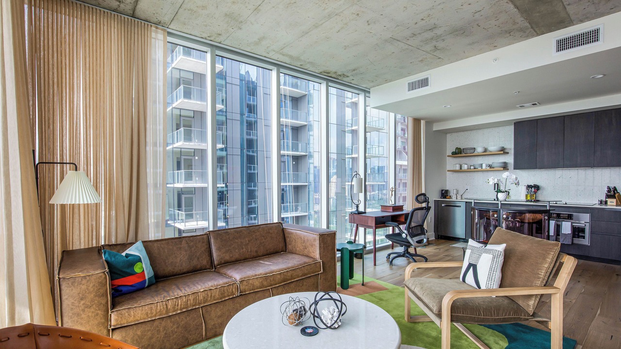 Photo of Livingroom in Downtown Austin