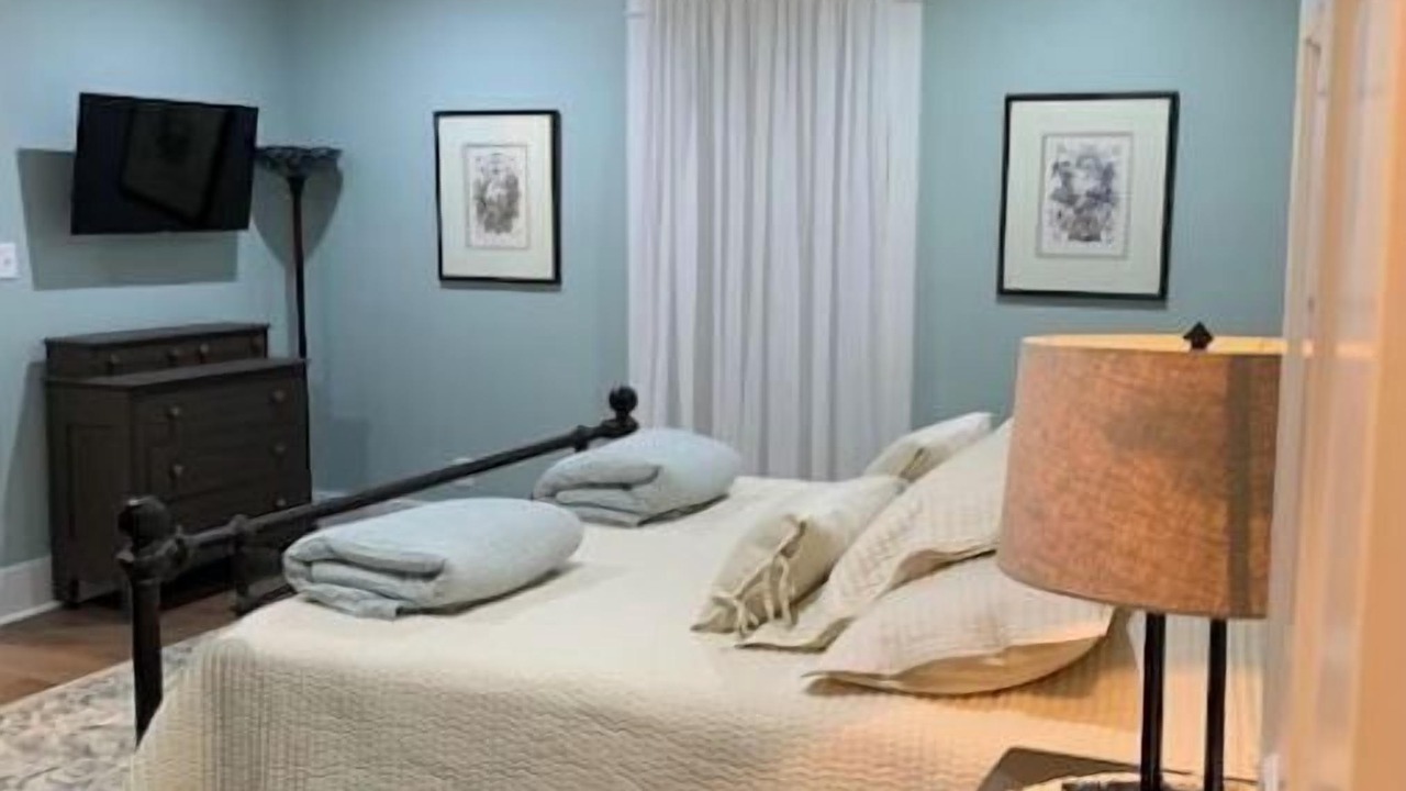 Photo of Bedroom in Pendleton