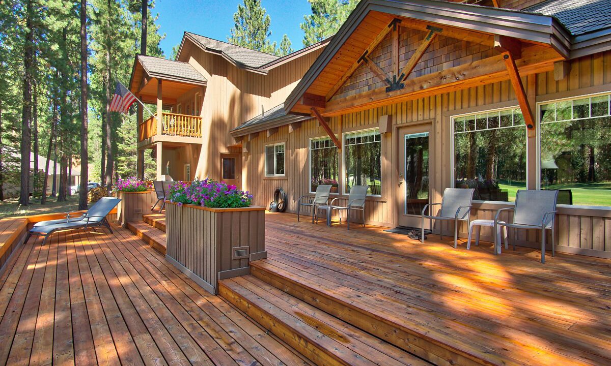 Photo of Patio Balcony in Black Butte Ranch