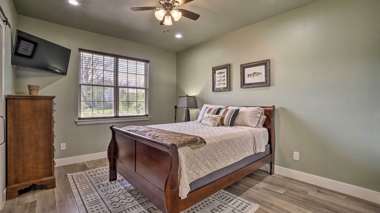 Photo of Others in Cotter