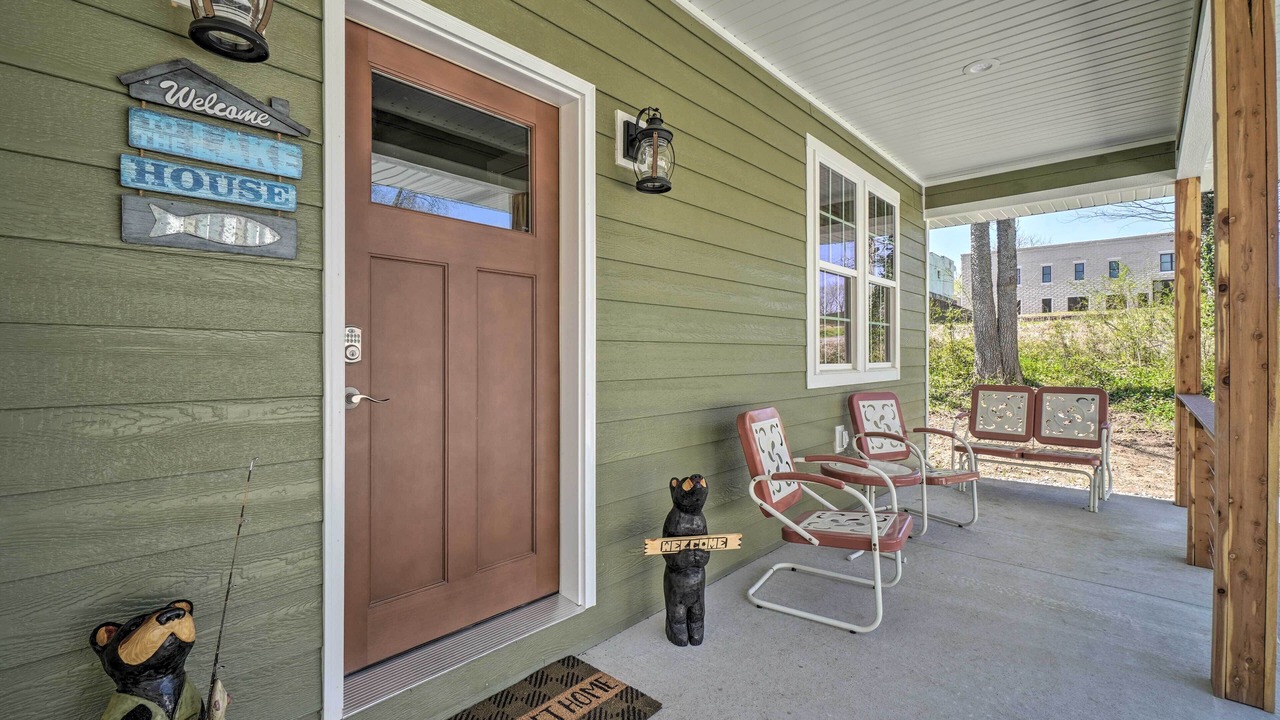 Photo of Others in Cotter