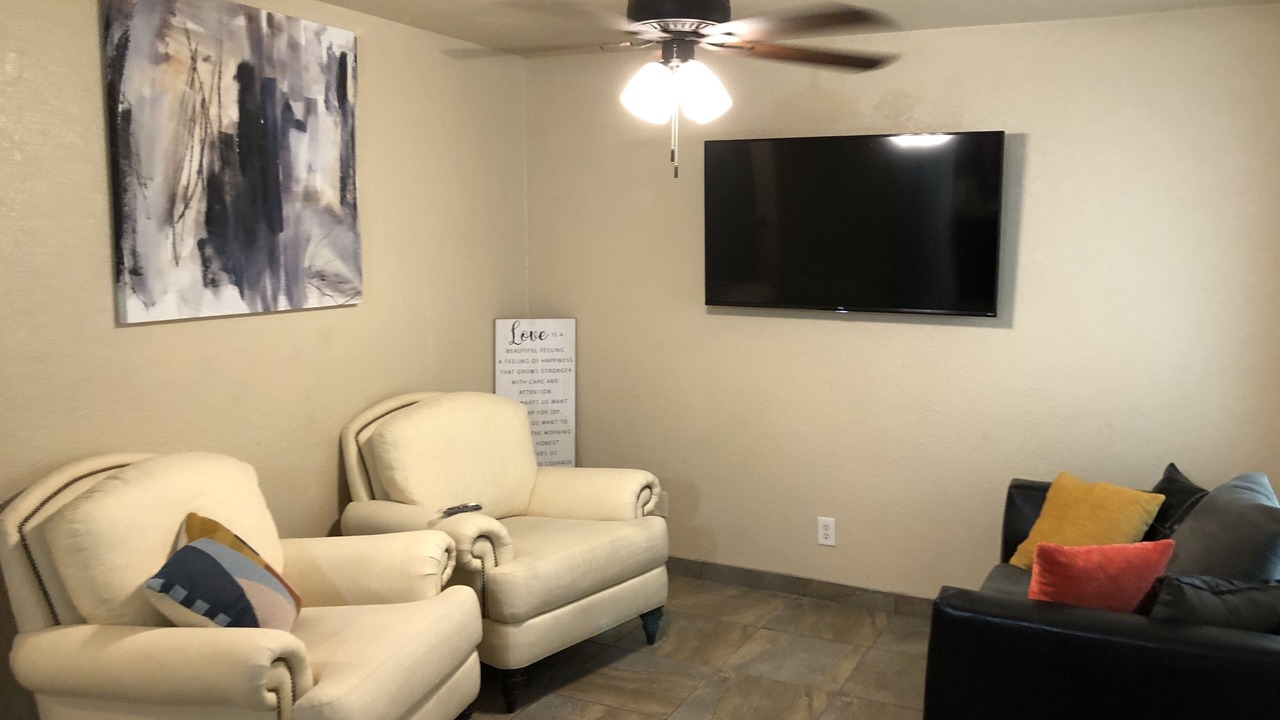 Photo of Livingroom in Eagle Pass
