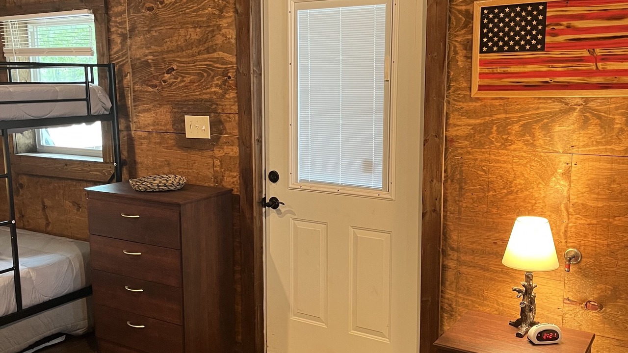 Photo of Bedroom in Karnack