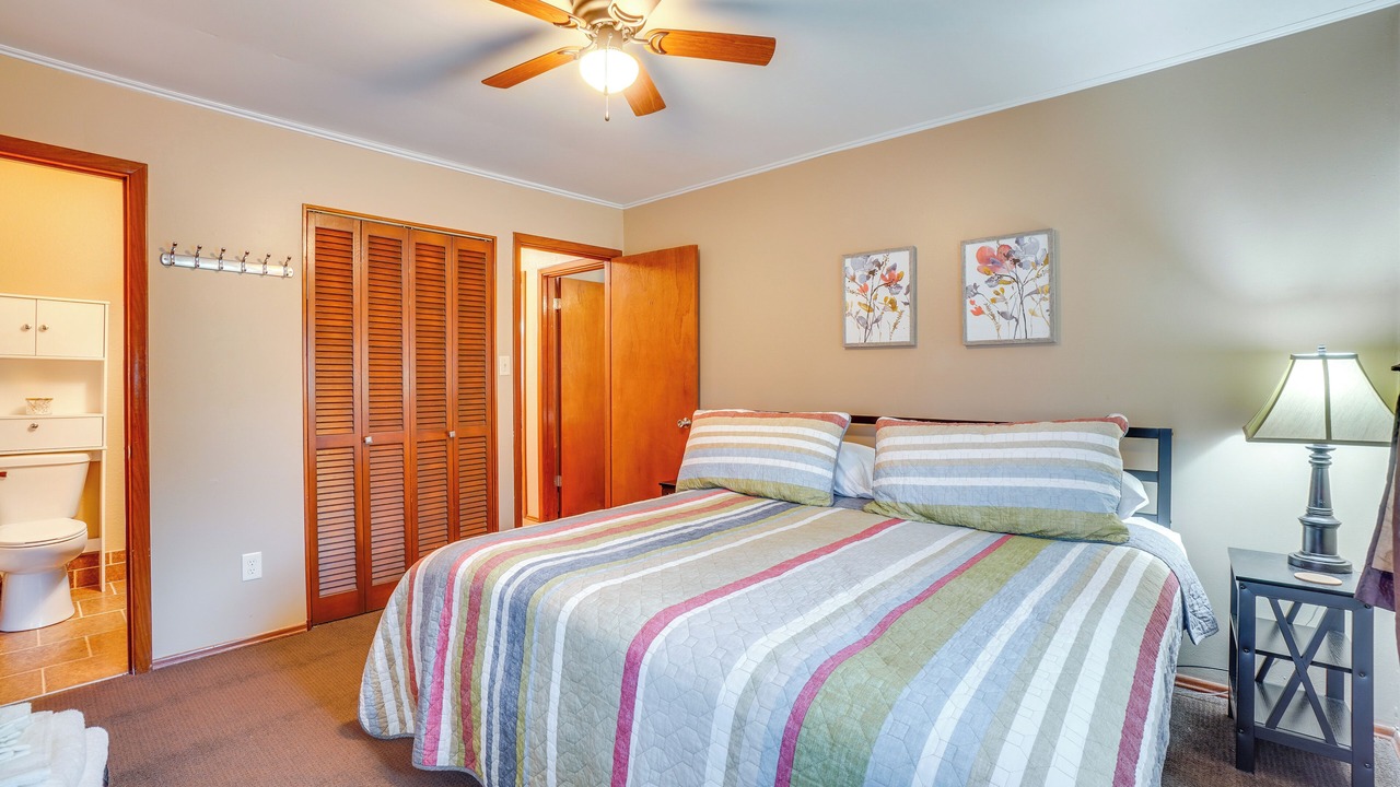 Photo of Bedroom in Shell Knob