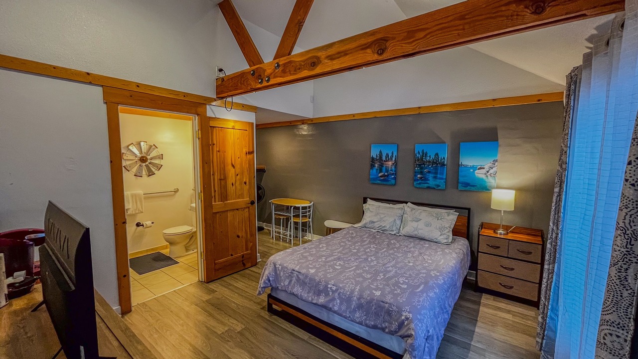Photo of Bedroom in Kings Beach