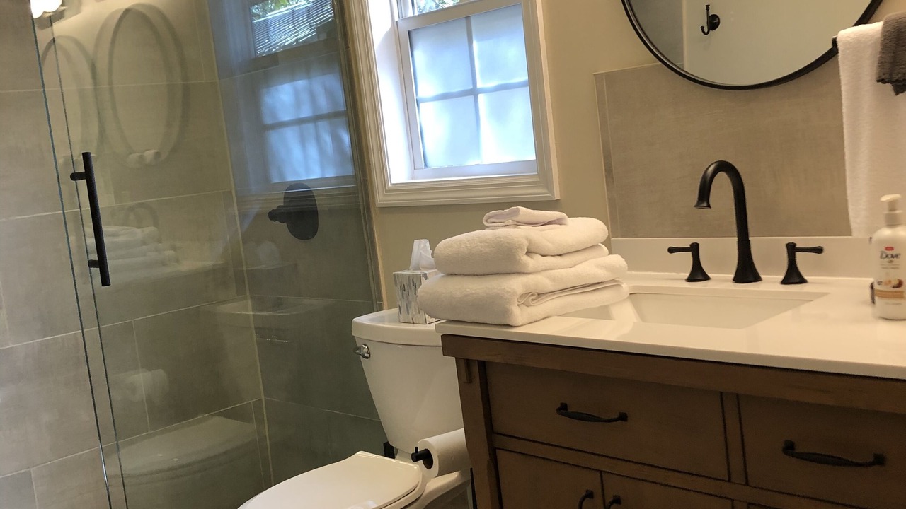 Photo of Bathroom in St. Marys